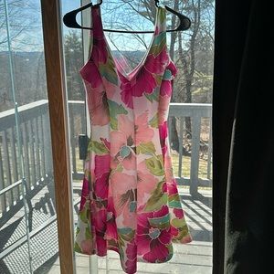 Small beautiful floral dress!